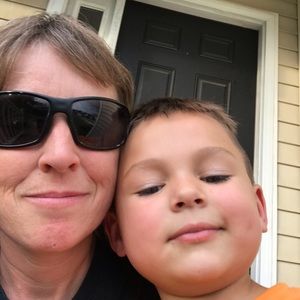 Meet your Posher, Christy